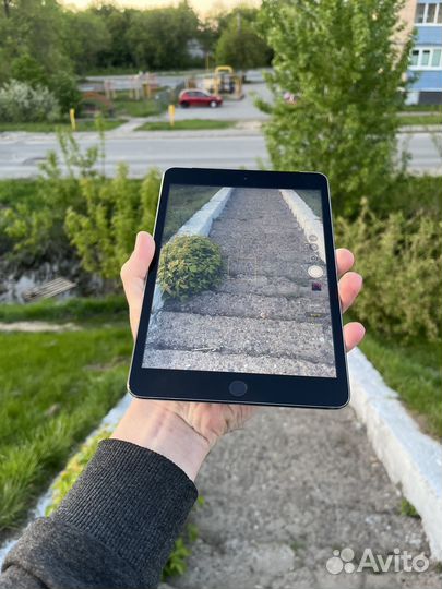 iPad Mini с отпечатком Lte 4G