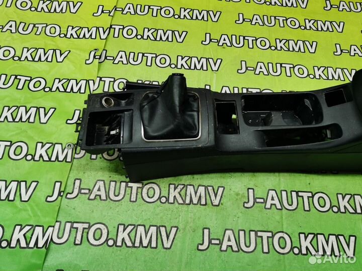 Консоль Mazda 6
