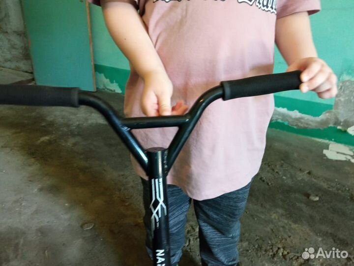 Продам трюковой самокат