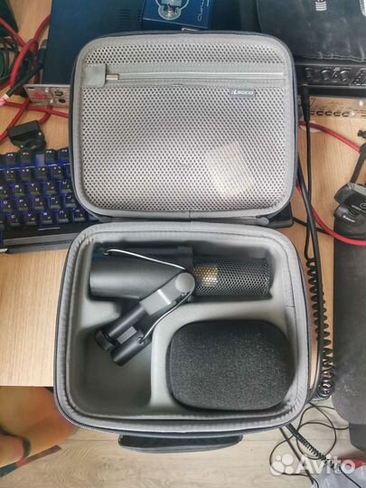 Микрофон Shure sm7b (оригинальный Мексиканец)