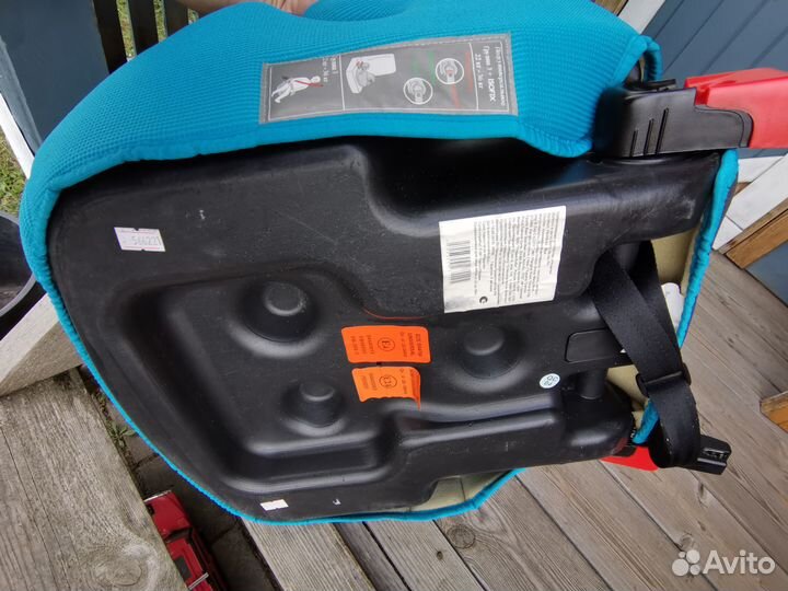 Кресло бустер (удерживающее) 22-36 кг