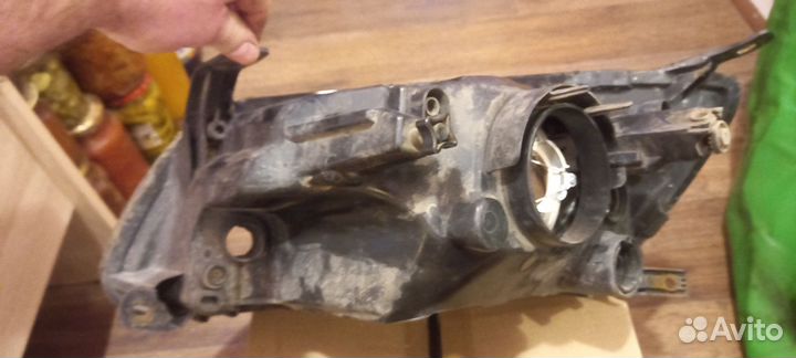 Фара лада гранта правая первого поколения