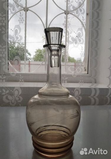 Кувшины и графины