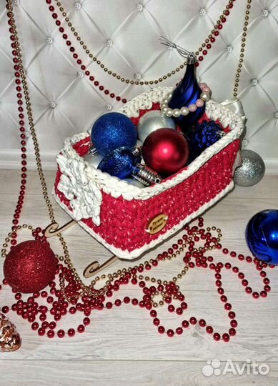 Корзинка сани деда мороза