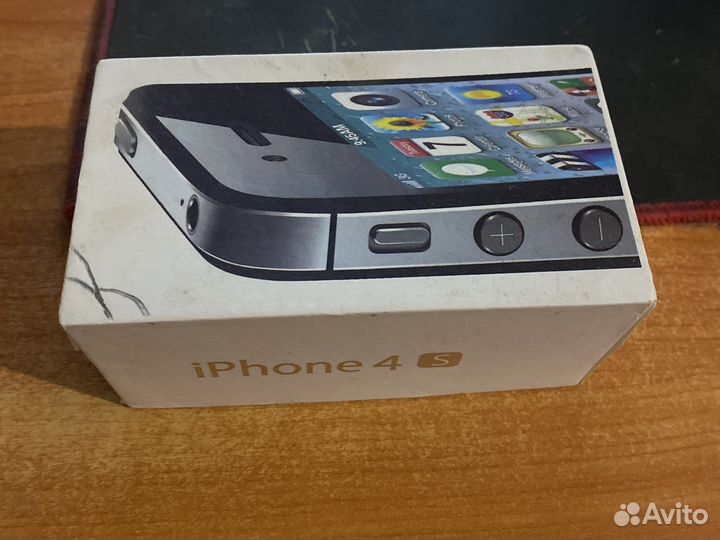 Коробка на iPhone 4 s