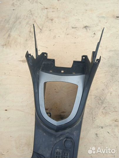 Подлокотник Peugeot 408 NFP 10FC1 EC5 2014