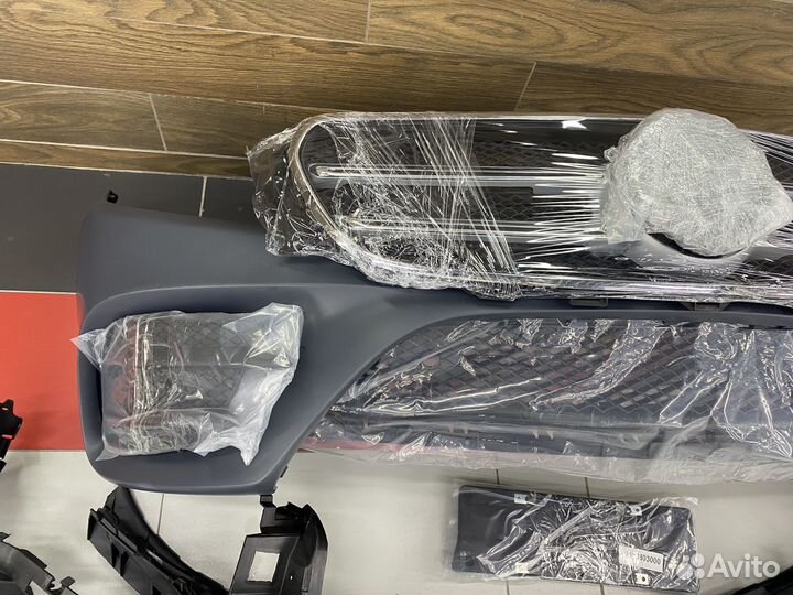 Бампер передний Mercedes 213 AMG до рестайлинг