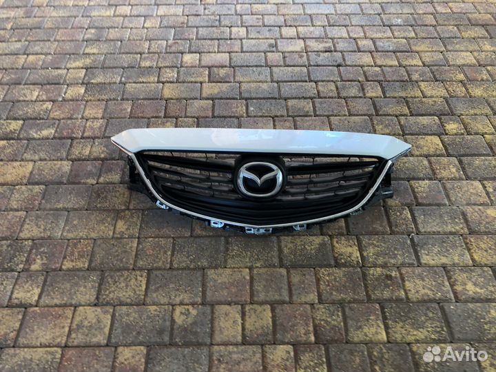 Решетка радиатора mazda 6 gj