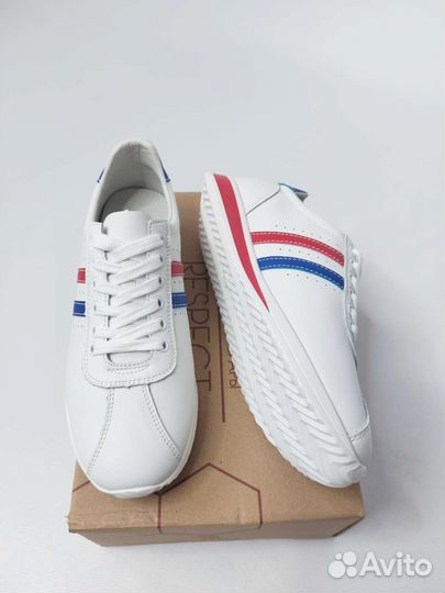 Кроссовки женские Respect 37,38,39