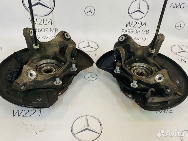 Кулак задний левый правый Mercedes W212