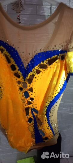 Купальник для художественной гимнастики