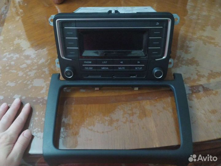 Магнитола на volkswagen polo