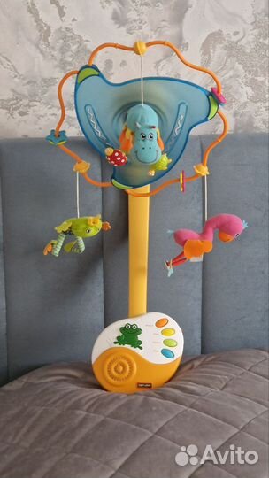 Мобиль на кроватку tiny love