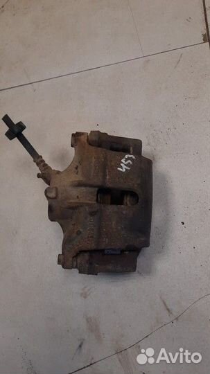 Суппорт передний левый Renault Kangoo