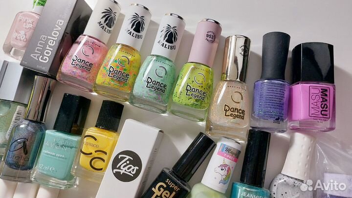 Лак для ногтей Tips Color Flecks Masura