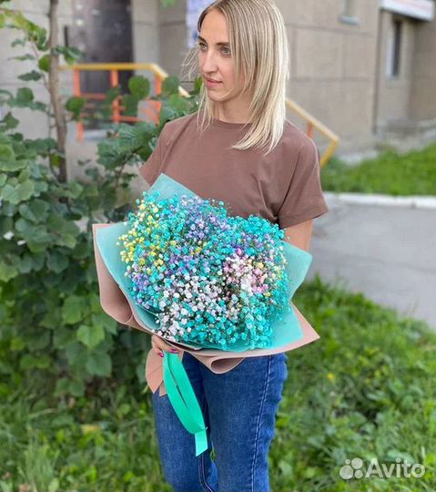 Радужная гипсофила в Букете цветов с доставкой