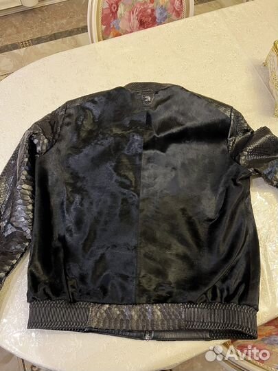 Кожаная куртка мужская