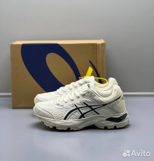 Кроссовки asics летние