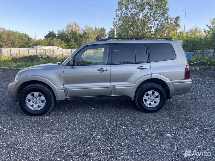 Mitsubishi Pajero 3.5 AT, 2004, 271 757 км