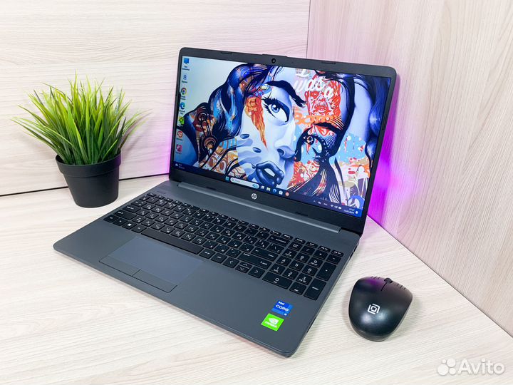 Ноутбук HP Core i5-11G7/MX 450/12Gb/SSD512Gb