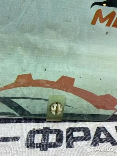 Стекло двери заднее левое Peugeot 307 легковой