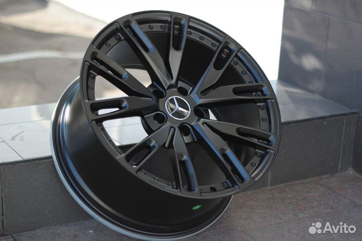 Кованые диски GT Forged R21 на Mercedes G-класс