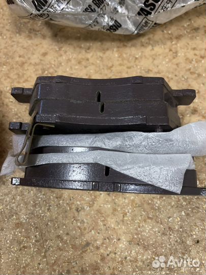 Тормозные колодки Honda