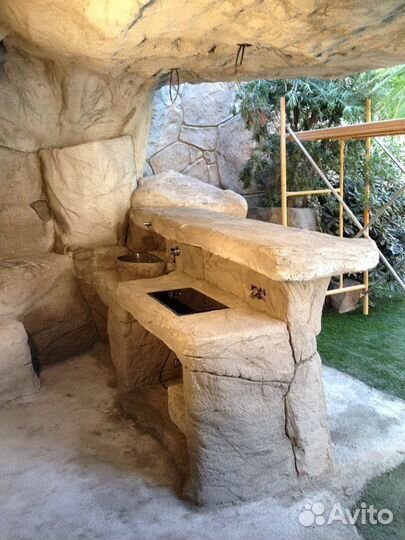 Декоративные камни, монолиты скалы для сада и дачи