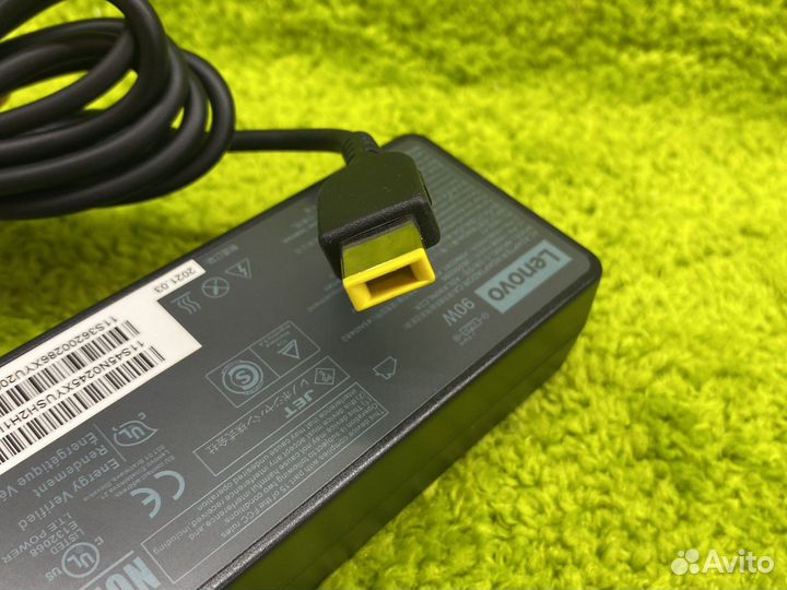 Блок питания Lenovo прямоугольный штекер