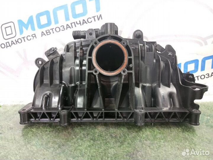 Коллектор впускной Volvo V40 MV B4164T