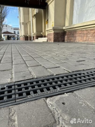 Лоток водоотвод 8010-М PolyMax Basic лв-10.16.08-пп