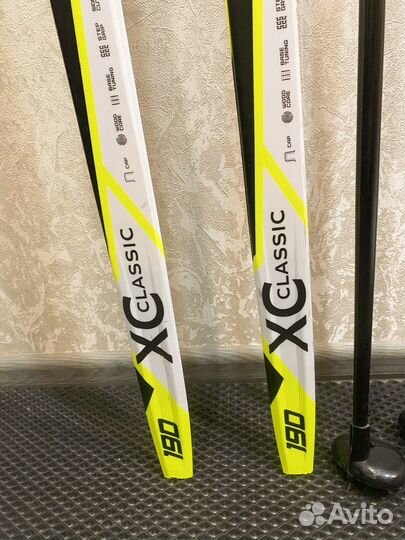 Беговые лыжи