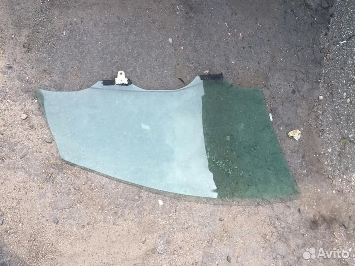 Стекло переднее левое для Nissan Murano