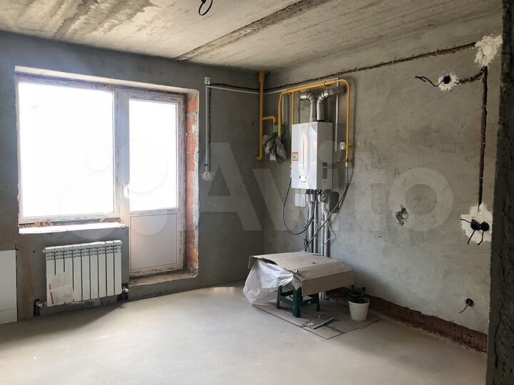 3-к. квартира, 102 м², 1/3 эт.