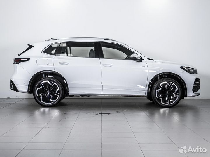 Volkswagen Tiguan L 2.0 AMT, 2024, 46 км