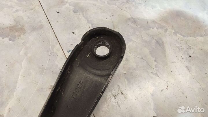 Поводок дворника Renault Megan 2