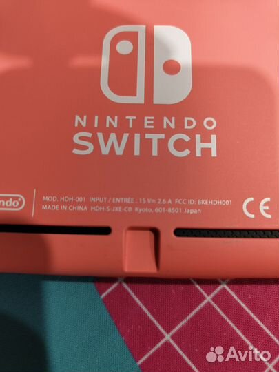 Nintendo switch lite animal crossing edition