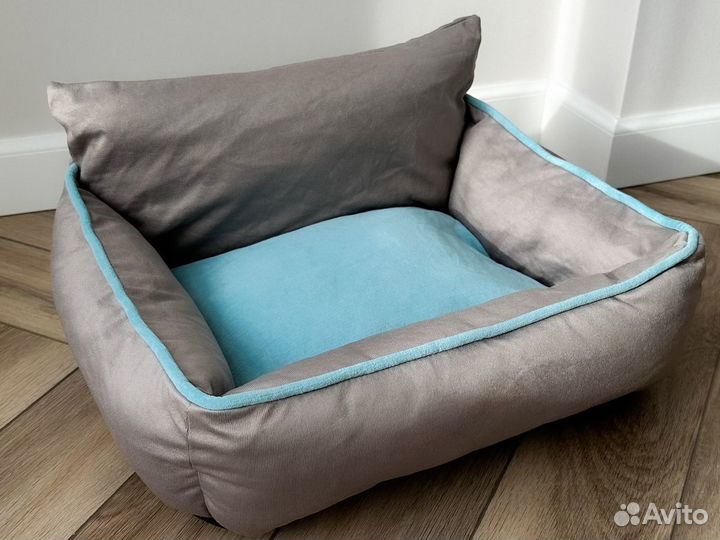 Лежанка для животных кошек и собак