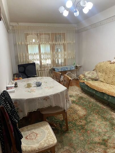 4-к. квартира, 96 м², 2/5 эт.