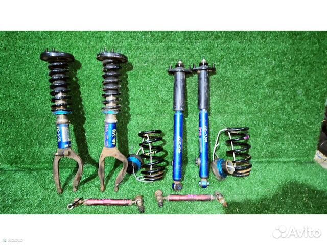 Стойка на honda odyssey RA6,RA7,RA8,RA9