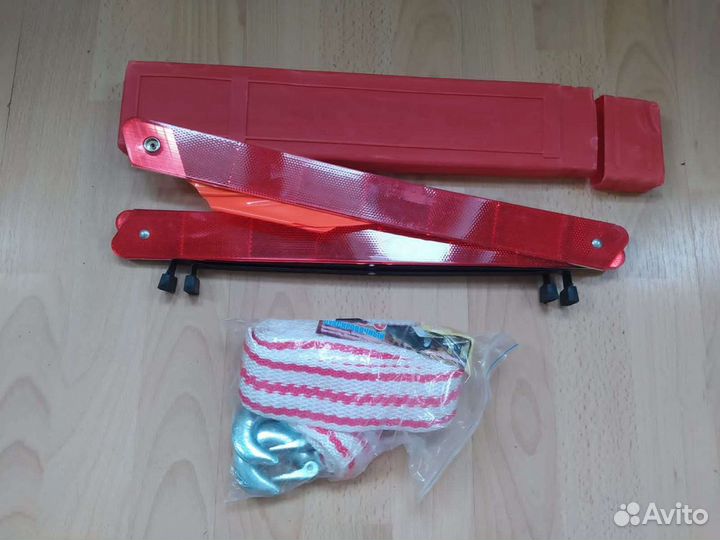 Новый знак аварийной остановки