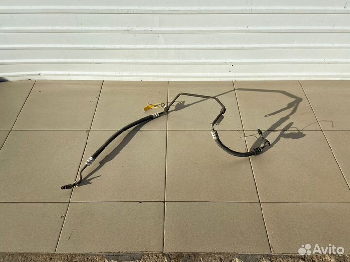 Трубка гур Renault Logan