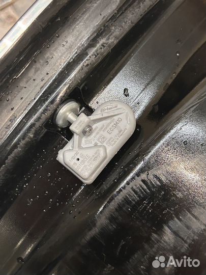 Литые диски r 17 114.3