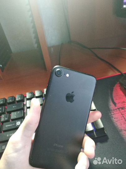 iPhone 7, 128 ГБ