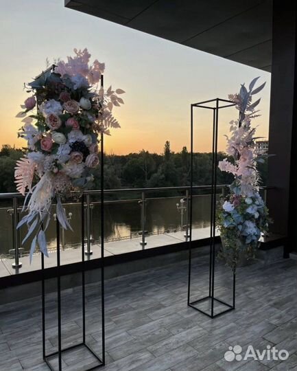 Композиции из искусственных цветов