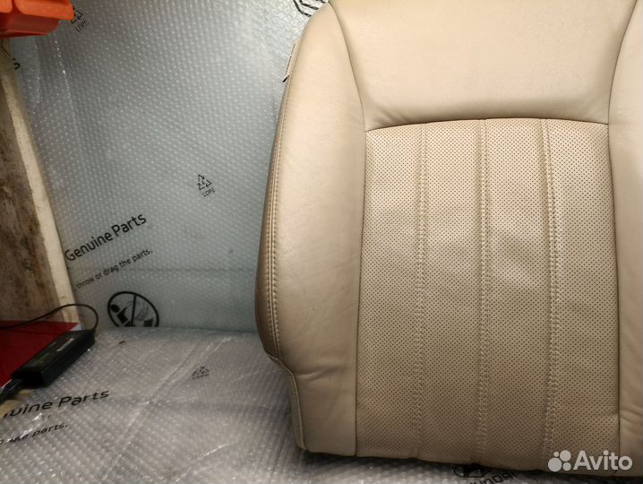 Подушка сиденья переднего правого Equus дорест