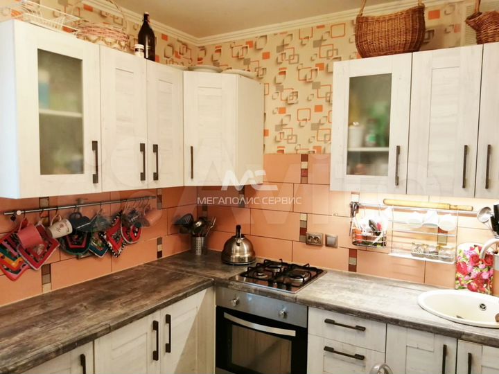 2-к. квартира, 47 м², 9/9 эт.