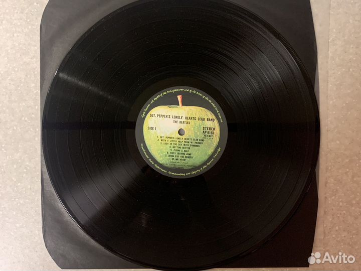 The Beatles-Sgt. Peppers Lonely Hearts Club Band