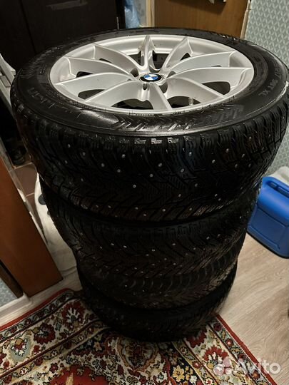 Шины диски и колеса на 17 BMW в сборе с датчиками