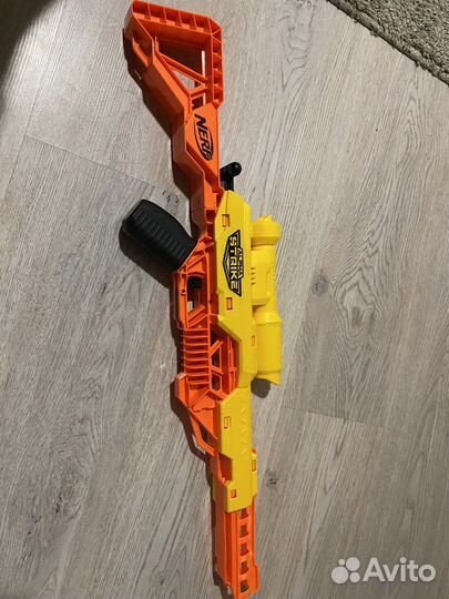 Бластер nerf